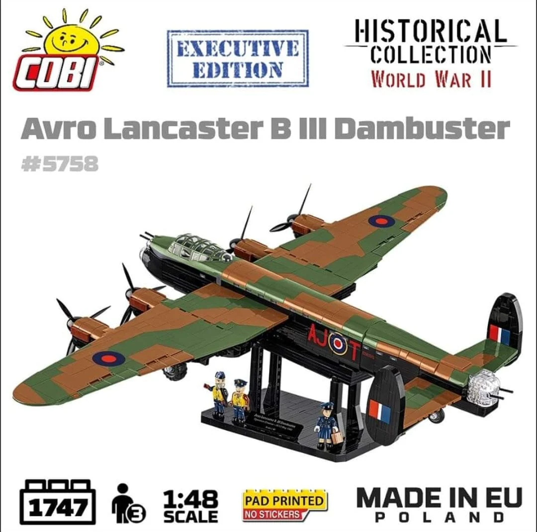 Avro Lancaster Bomber B III ''Dambusters'' brick plane model EXECUTIVE EDITION- COBI 5758- 1747 bricks - Image 3